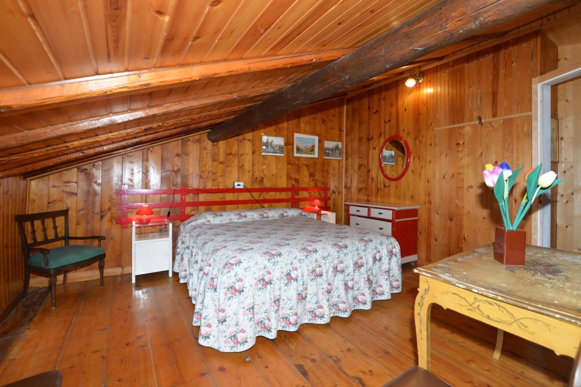 Casa Busso - Happy Rentals Esino Lario Екстериор снимка