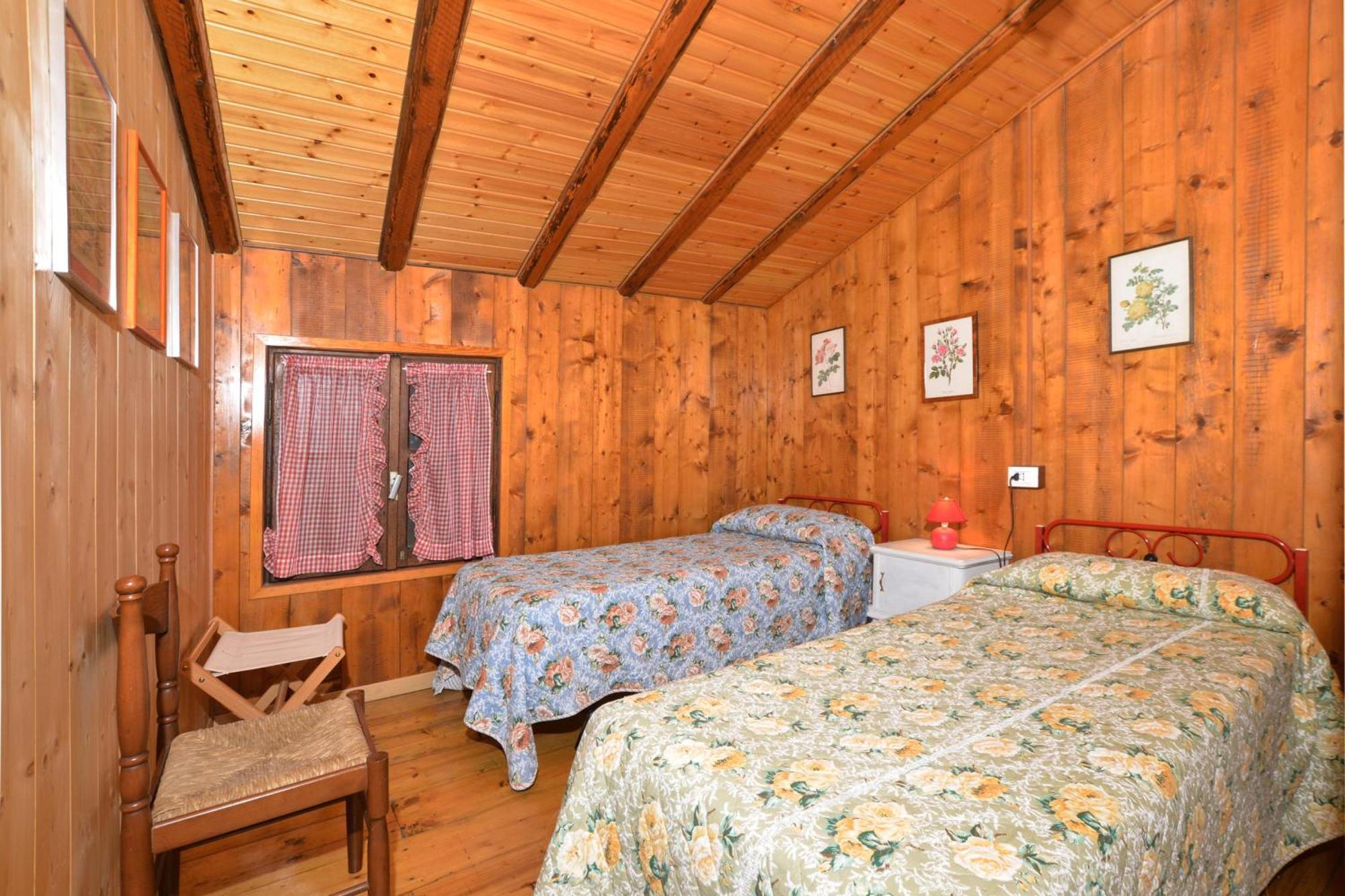Casa Busso - Happy Rentals Esino Lario Екстериор снимка